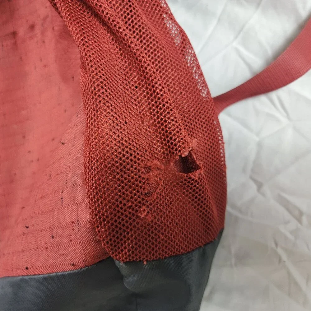 Nike Brasilia Slub Training Backpack Red Black Outdoors Camping School Travel